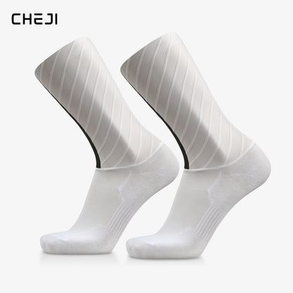 CHEJI Aero Cycling Socks - Premium Performance Pedal Power pro Cycling Crew Socks